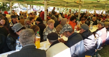 Locuitorii din Cumpăna au sărbătorit-o pe Sfânta Parascheva - 2