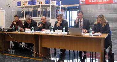 Agenții economici au "răstignit" master planul portului Constanța - 5