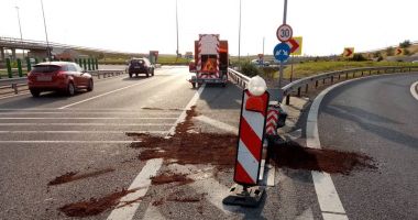 Accident cu patru răniți, la ieșire din Autostrada A4 - 2