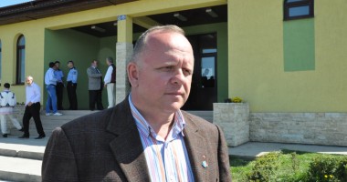 Stire din Politică-Administrație : Primăria Agigea a organizat a doua ediție a Festivalului de Dansuri Populare "Mihai Vasile"