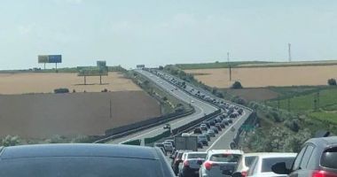 Stire din Eveniment : Atenție, șoferi! Circulați cu prudență în minivacanța de Rusalii!