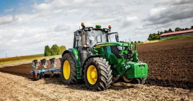 Stire din Economie : Agricultorii constănţeni vor putea accesa Creditul Fermierului. „Vrem mai puţină birocraţie!”