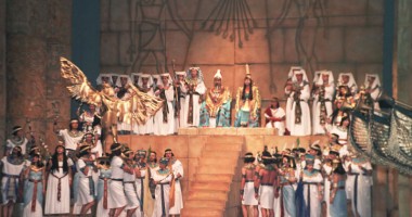 Stire din Cultură-Educație : Invitați de renume la Festivalul Internațional al Muzicii și Dansului