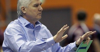 Stire din Sport : Aihan Omer, noul selecționer al naționalei de handbal masculin