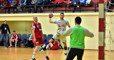 Aihan Omer a debutat cu un succes pe banca HCDS - 6