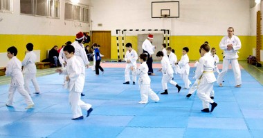 Moș Crăciun a venit la sportivii de la Aikido Aikikai - 2