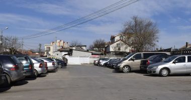 Stire din Politică-Administrație : A început inventarierea locurilor de parcare, la Mangalia