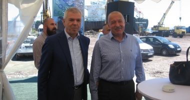 A început construcția  terminalului de cereale Comvex - 8