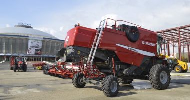 Stire din Economie : A început INDAGRA 2019 - cel mai important eveniment agricol din România