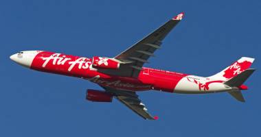 Stire din Actualitate : Avion al companiei Air Asia, DAT DISPĂRUT. 162 de persoane erau la bord