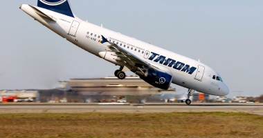 Mai multe curse Tarom, anulate