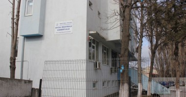 Stire din Eveniment : Ai treabă la Registrul Comerțului?  Iată cum se lucrează,  pe sfârșit de an