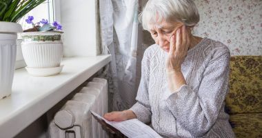 Stire din Social : Nu ați folosit banii primiți pe cardul de energie? Îi puteți retrage cash!