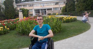Apel umanitar: un tânăr din Agigea are nevoie de ajutorul semenilor pentru a merge! - 2