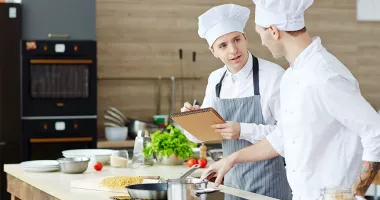 Stire din Social : Peste 1.100 locuri de muncă disponibile în Constanța. Ce joburi se caută acum