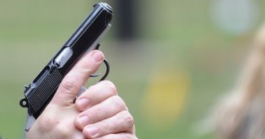Stire din Eveniment : Polițist local din Ovidiu, prins la furat de motorină. Complicele lui a fost împușcat cu o armă de vânătoare