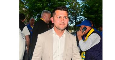 Stire din Politică-Administrație : S-a semnat contractul de finanțare pentru rețeaua de gaze din comuna Albești