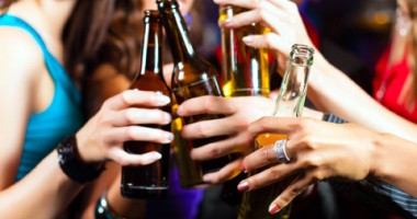 Alcoolul dăunează  foarte grav sănătății