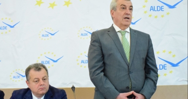 Stire din Politică-Administrație : Deputatul Mircea Banias a pierdut în instanță. Congresul ALDE, organizat pe 21 aprilie
