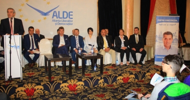 Stire din Politică-Administrație : ALDE Constanța  și-a prezentat cei  15 candidați pentru primăriile din județ