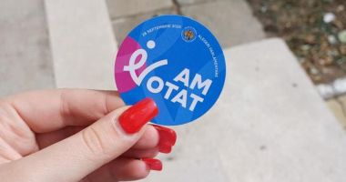 Stire din Actualitate : Mobilizare masivă la urne: moldovenii din Constanța votează în număr mare pentru viitorul țării