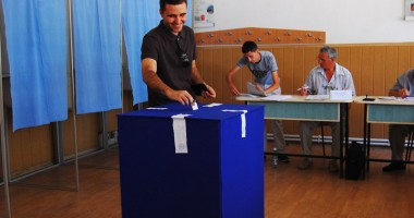 Stire din Social : Cursurile în universități, suspendate pe 10 decembrie; studenții recuperează ziua liberă