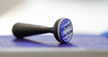 Stire din Politică-Administrație : Alegătorii din Costineşti sunt aşteptaţi astăzi la urne pentru a-şi alege primarul