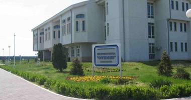 Stire din Cultură-Educație : Problemele din domeniul construcțiilor în dezbatere la Universitatea "Ovidius"