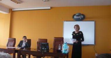 Stire din Cultură-Educație : Alegerile de la UMC sunt o afacere privată?