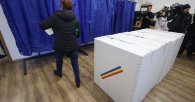 Stire din Politică-Administrație : AEP atrage atenția: cheltuielile făcute de alte persoane pentru un candidat sunt interzise!