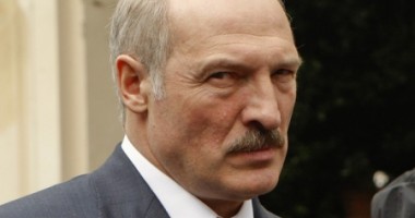 Stire din Actualitate : Rușii au încercat să-l mituiască pe președintele Belarusului
