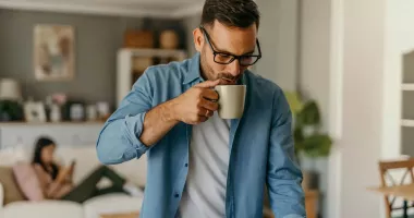 Stire din Sănătate : Ce se poate ascunde în spatele stărilor de rău apărute după o simplă cafea