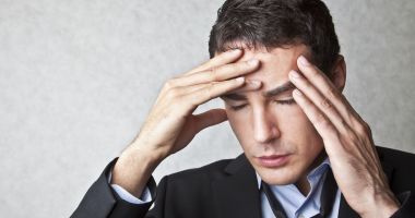 Stire din Sănătate : Când mirosul dulce devine dușman. Ce trebuie să știți despre alergia la parfum