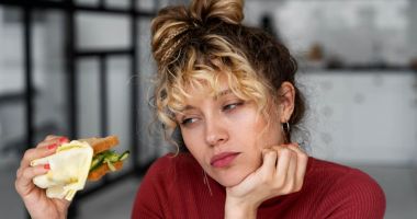 Stire din Sănătate : Alergiile alimentare pot duce la probleme de inimă