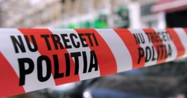 Stire din Eveniment : ALERTĂ CU BOMBĂ. Un liceu a fost evacuat de urgență