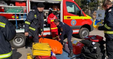 ALERTĂ la Constanţa. Bărbat prins sub tractor. Intervin mai multe echipaje