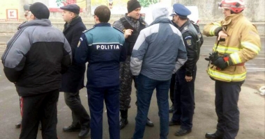 Alertă cu bombă  în parcare la Kaufland! - 2