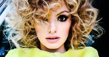 Stire din Monden : Alexandra Stan, din nou sub semnul schimbării