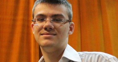 Stire din Cultură-Educație : Marea ambiție a "șefului" elevilor constănțeni
