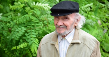 Stire din Cultură-Educație : Alexandru Mereuță, la 90 de ani. Amintiri despre începutul său în actorie și prietenia cu Toma Caragiu