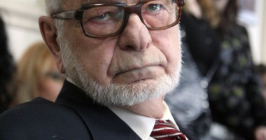 Stire din Cultură-Educație : Lumea culturală din Constanța, în DOLIU: Alexandru Suceveanu a decedat