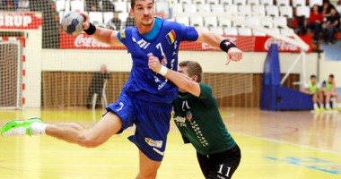 Stire din Sport : Alex Șimicu a plecat de la HCM Constanța!