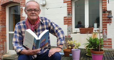 Stire din Cultură-Educație : Scriitorul Hervé Bellec, oaspete de onoare al Alianţei Franceze Constanţa