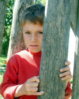 Stire din Cultură-Educație : Ajutați copiii defavorizați de la sate!