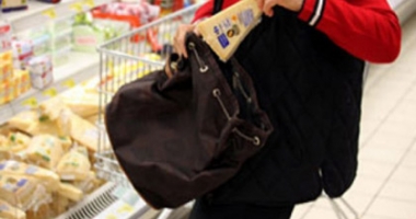 Stire din Eveniment : Bătrânii Constanței au ajuns să fure alimente din magazine