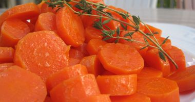 Stire din Sănătate : Fierbeți alimentele! Protejați-vă sănătatea și silueta!