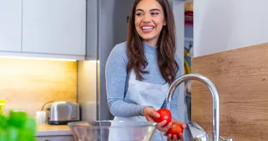 Alimentele care vă pot provoca toxiinfecții alimentare. La ce trebuie să fiți atenți