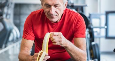 Stire din Sănătate : Stridiile și bananele ajută bărbaţii să fie mai energici