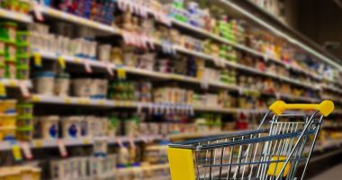 Stire din Actualitate : Restricţii la cumpărarea de făină şi ulei de floarea soarelui. Cine a limitat achiziţia acestor produse, din supermaketuri