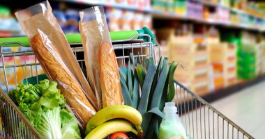 Stire din Social : Plafonarea prețurilor la alimentele de bază, decisă săptămâna viitoare